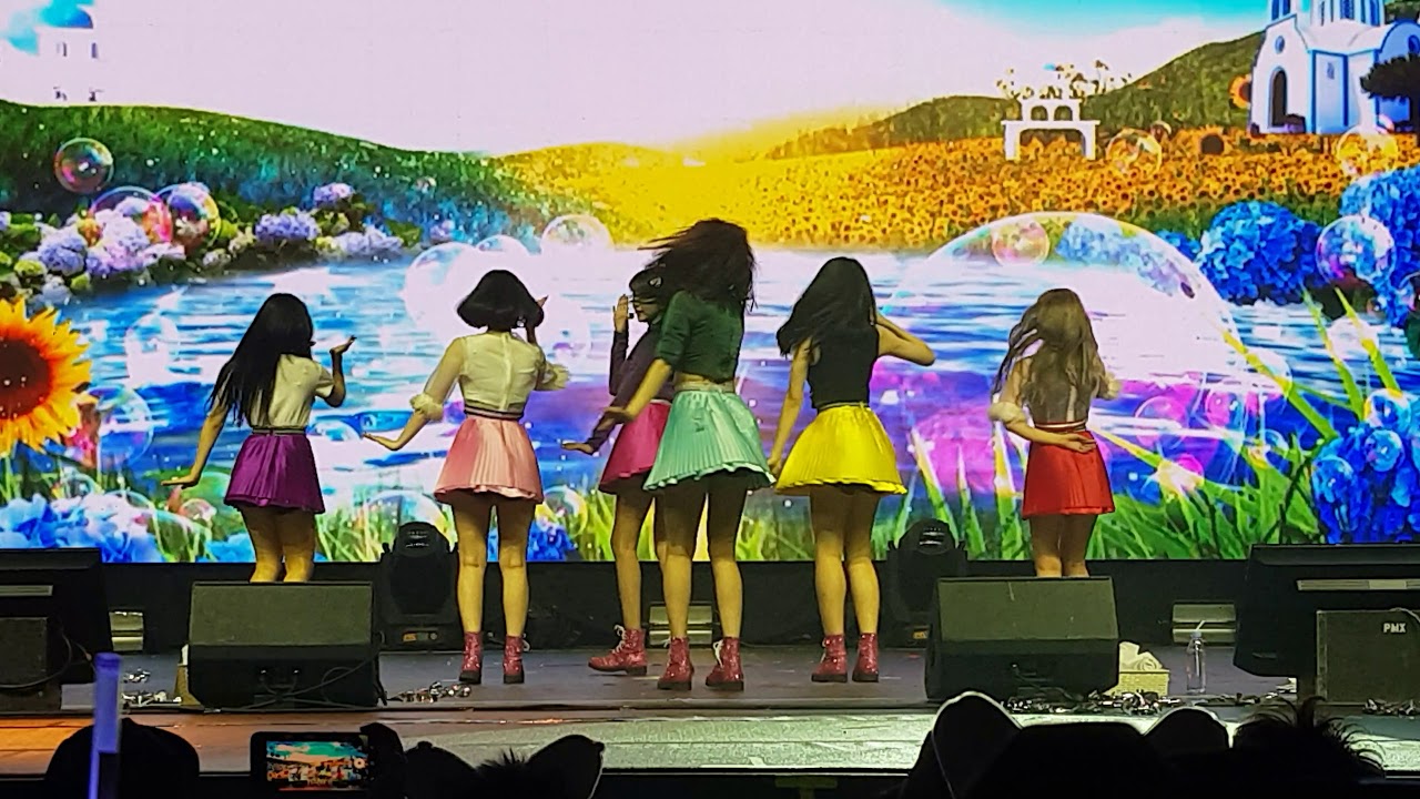 SOGinMNL 082618 Love Whisper