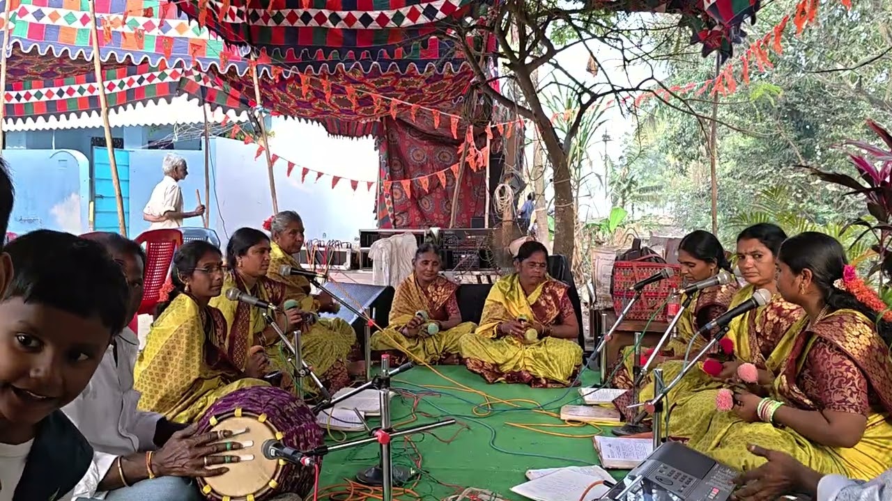 గోవింద కృష్ణ జై గోపాలకృష్ణ జై