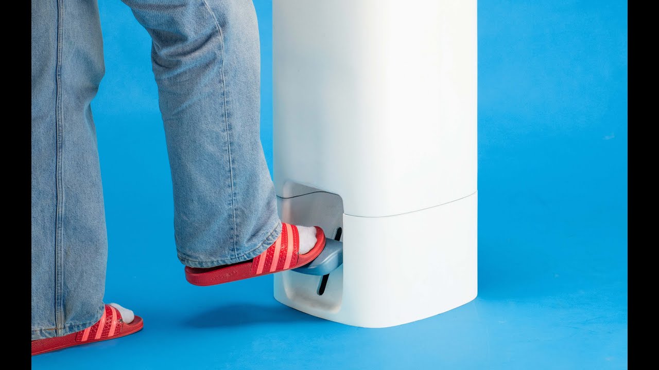 Själv  - The Muscle-powered Washing Machine // Bauhaus University
