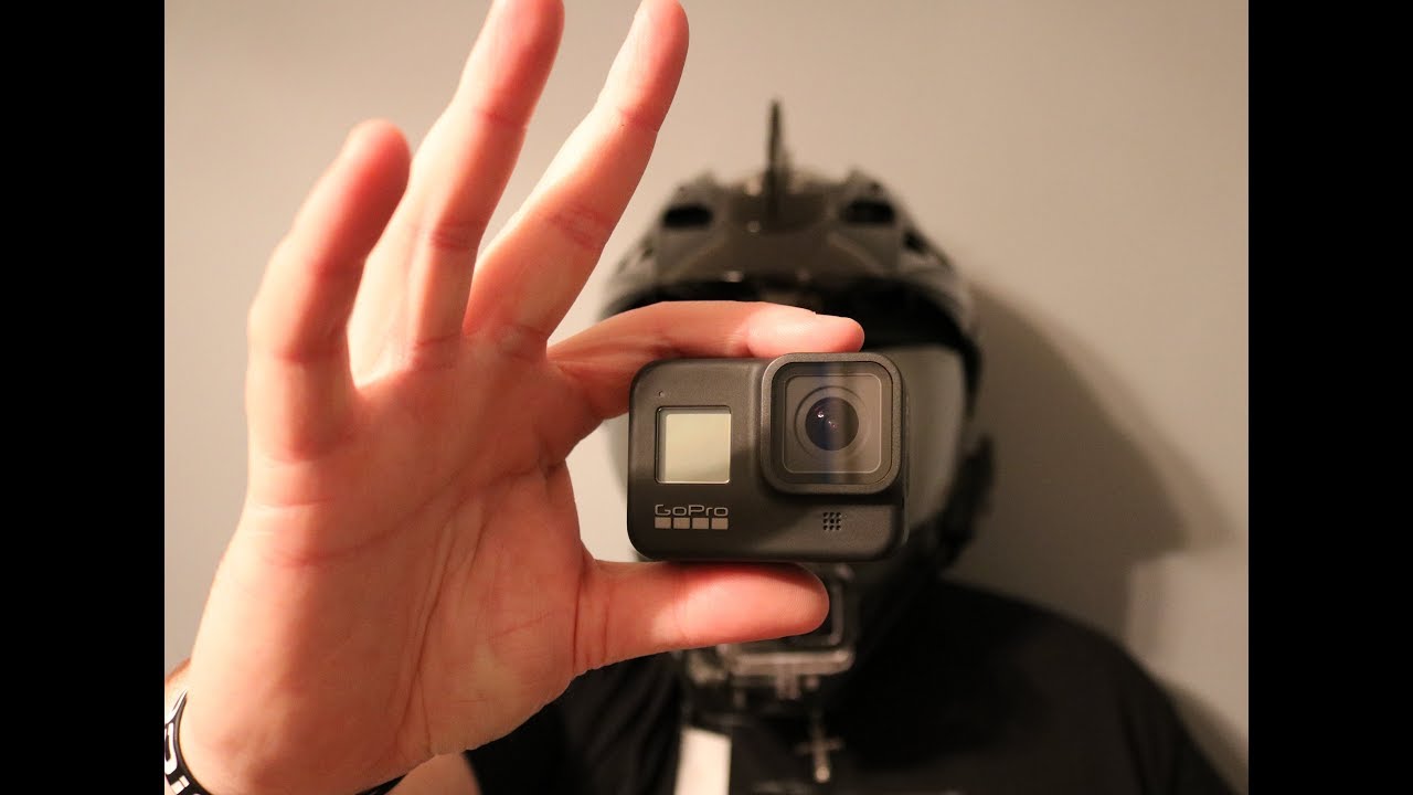 HOW TO MOTOVLOG WITH GOPRO HERO 8 // LINKS TO EVERYTHING I USE IN THE DESCRIPTION