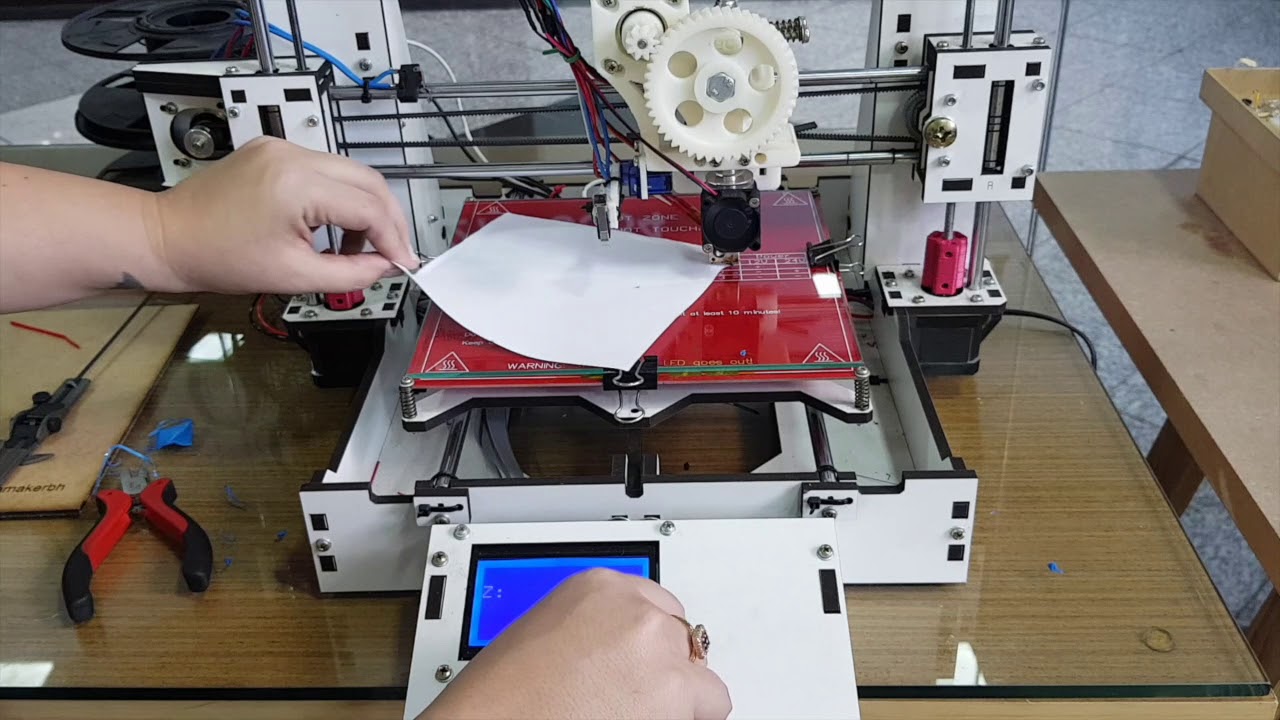 Primeira Camada Perfeita -   Calibrando o Zoffset da impressora 3D Graber i3