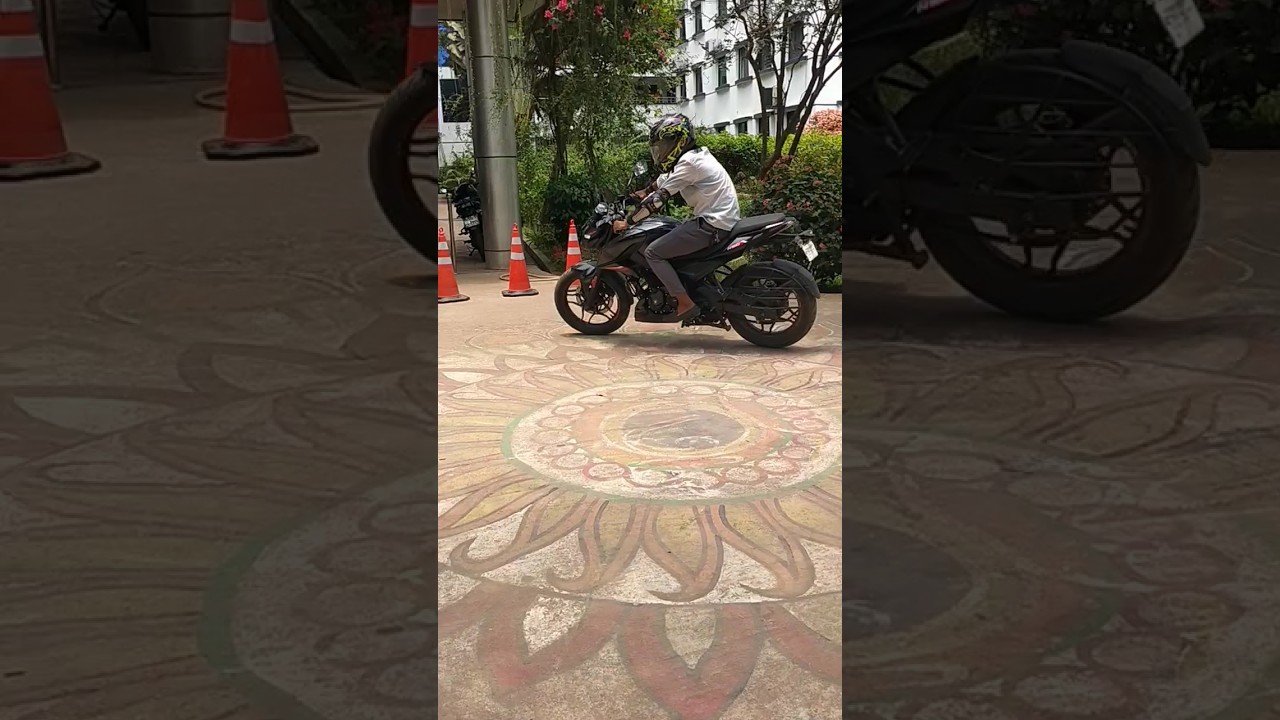 Moto test drive Pulsar