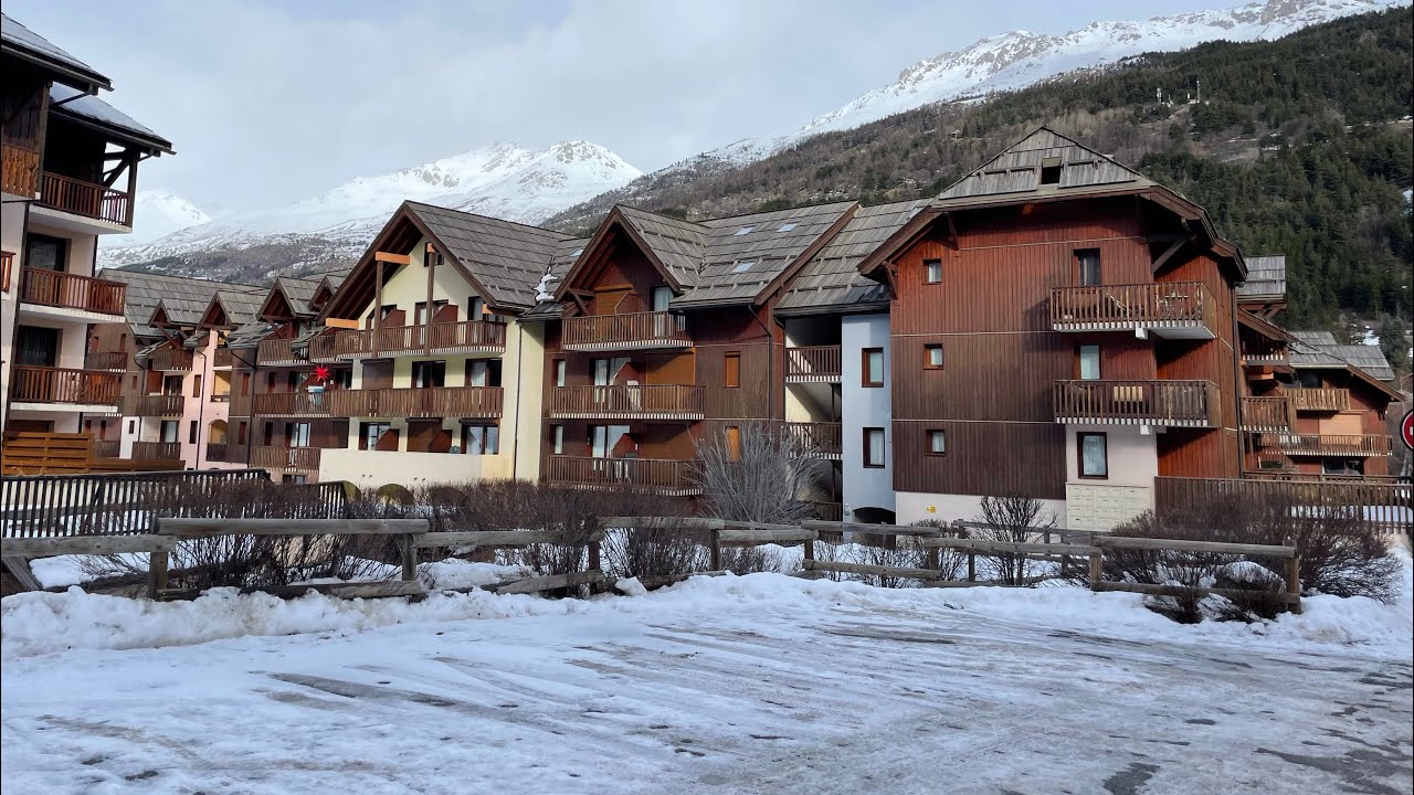 Villeneuve Serre Chevalier France