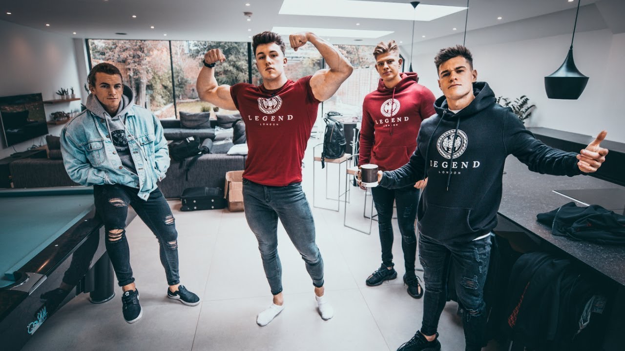 OUR NEW £2,000,000 APARTMENT ft, Rob Lipsett, Joe Delaney & Student Aesthetics