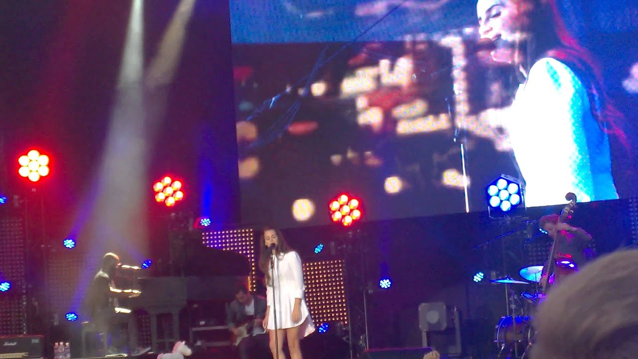 Lana Del Rey - Million Dollar Man - Live @ Zitadelle Spandau, Berlin, 20.06.2014