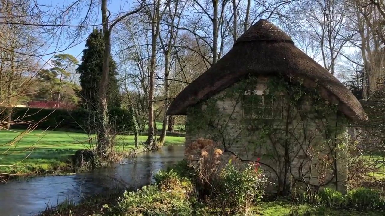 Drive along the River Coln from Bibury