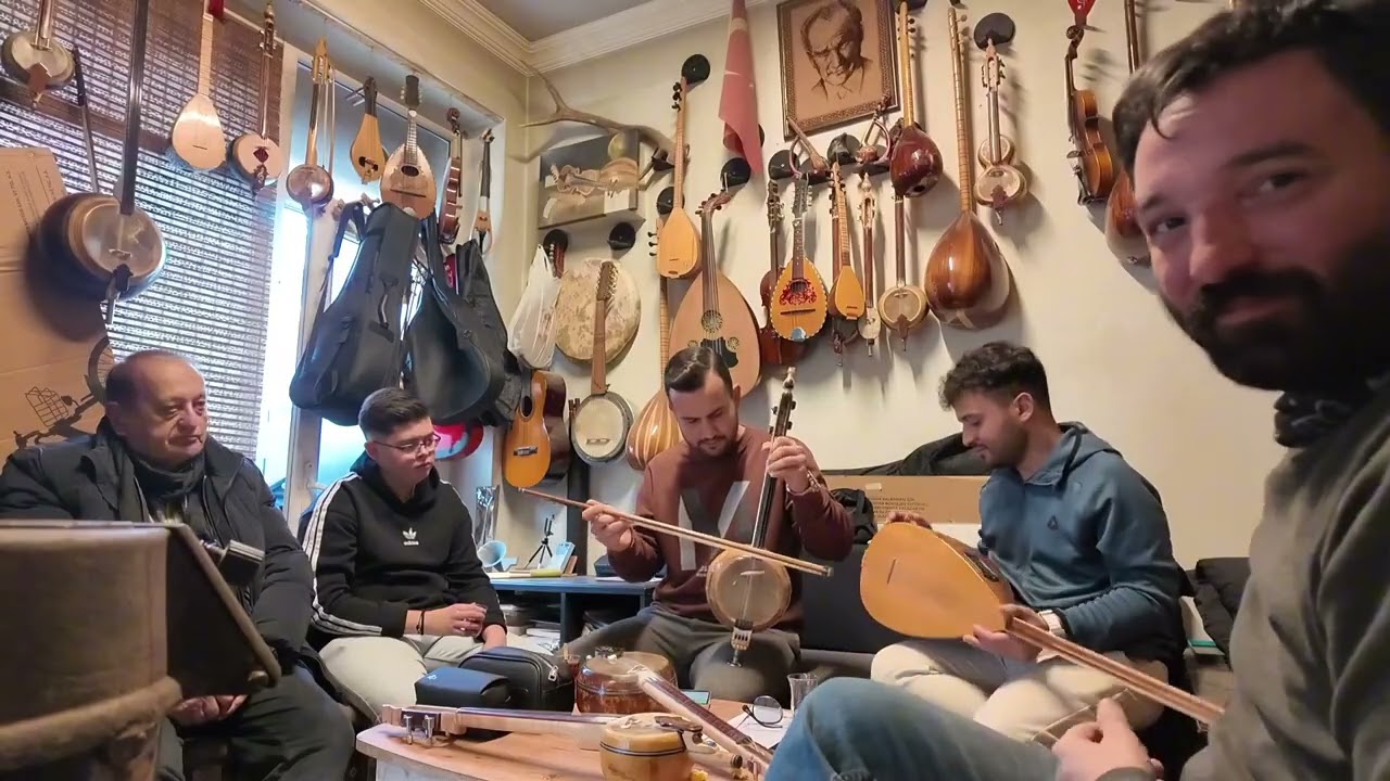 Eskişehirde Kabak Kemane (Ustaları Galip Güvençoğlu Usta Ve Emre Gündüz) Ustayı Ziyaret Ettik