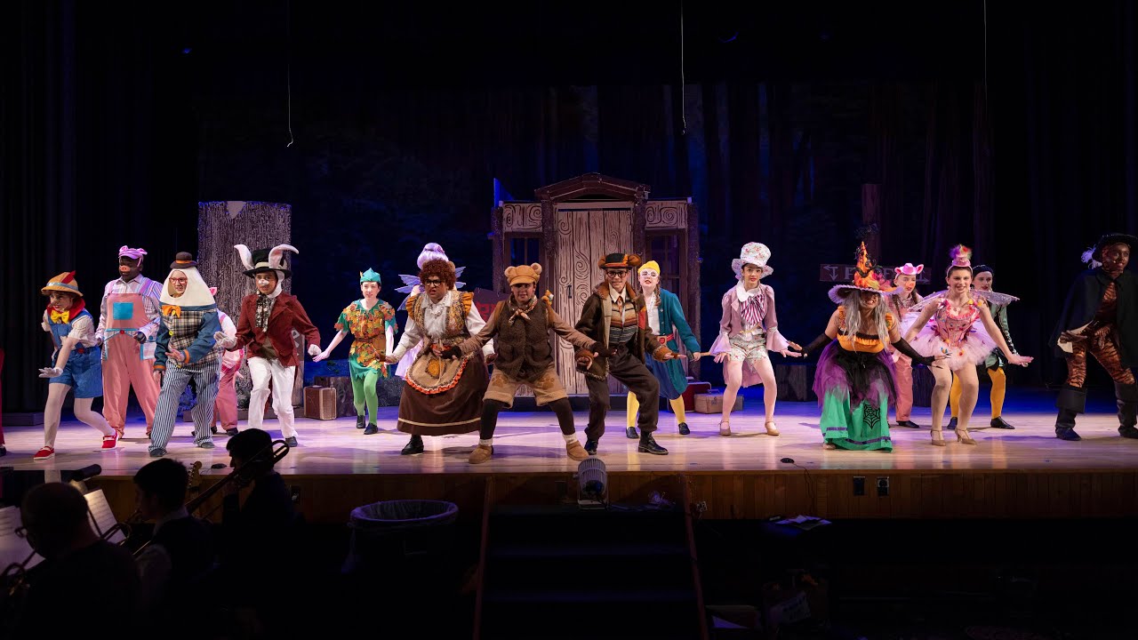 Shrek the Musical (Act 1)