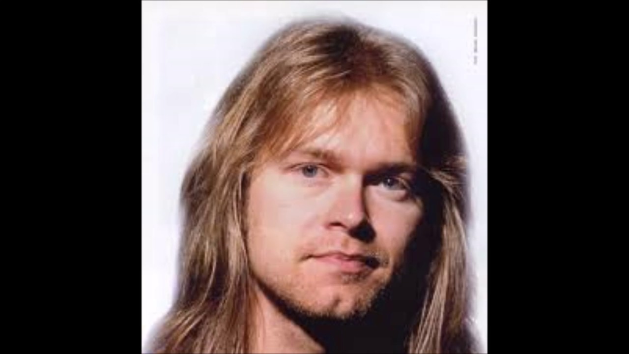 Michael Kiske / Place Vendome : Strong /Close to the sun 2017