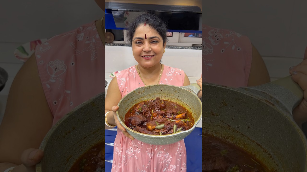 BHUNA MASALA LAL MUTTON CURRY RECIPE #shortvideo #cooking #indianfood #shorts #short #shortsfeed