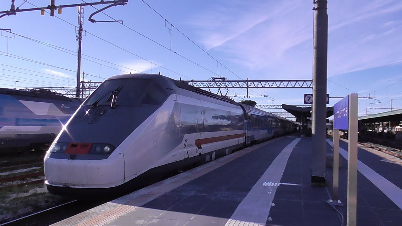 COMPILATION di treni di tutti i tipi tra le stazioni di VIAREGGIO, ANTIGNANO, LIVORNO C.LE e CECINA