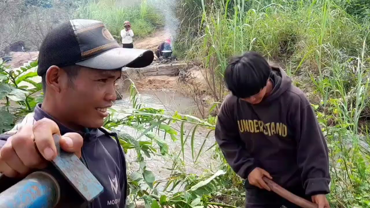 Mă mruă amăng hrỏi nam bih bang amăng sang ơi adai