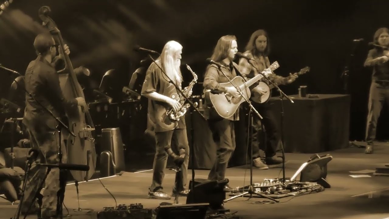 Billy Strings w/Edgar Winter - 