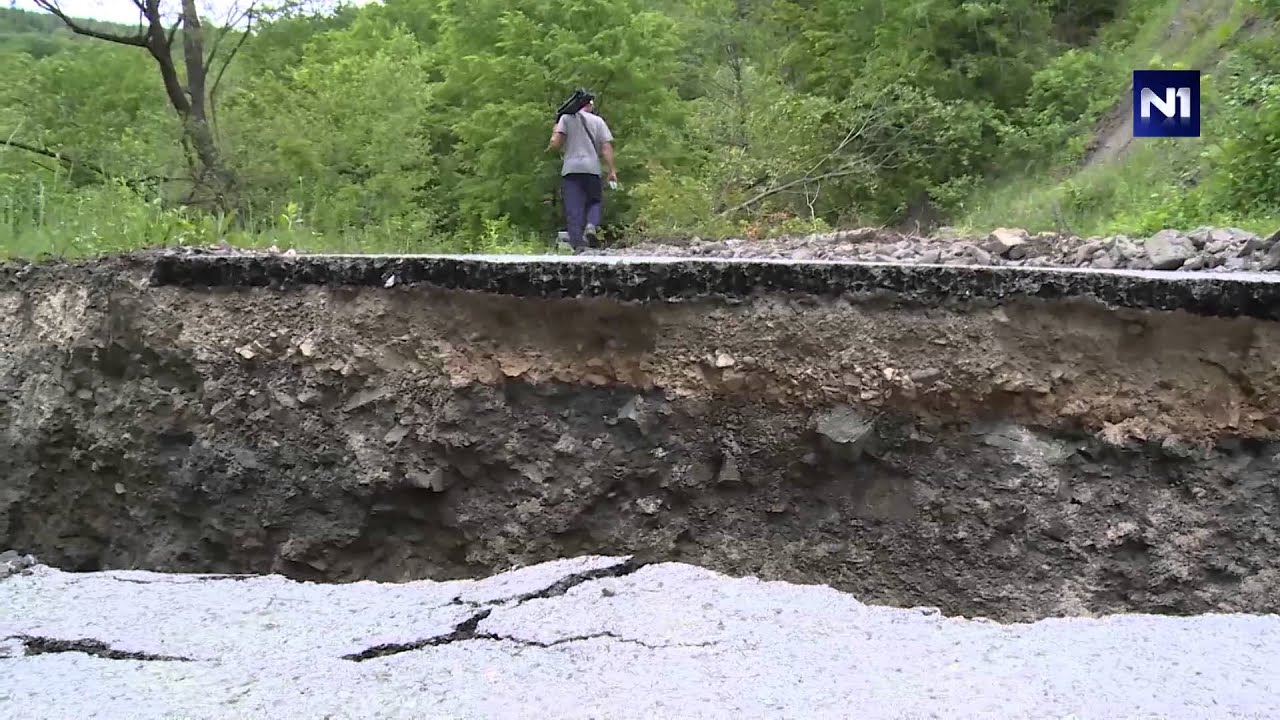 Poplave u regiji: Kolići kod Zenice danima odsječeni od svijeta