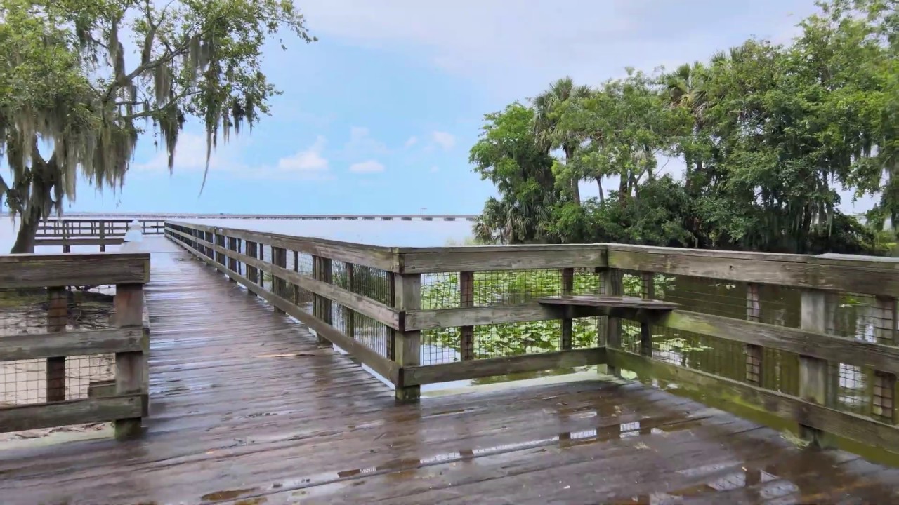 Overlook Park , Oviedo FL.  Lake Jessup 4K HD