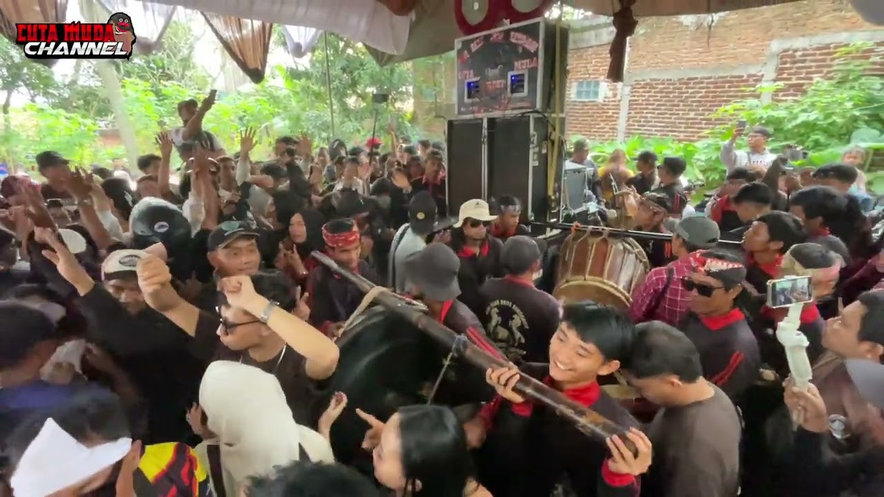 FULL DANGDUT REAK CUTA MUDA LIVE DI BATURUMPIL 