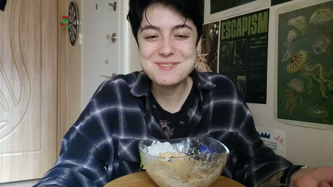 YOĞURTLU NOODLE ASMR