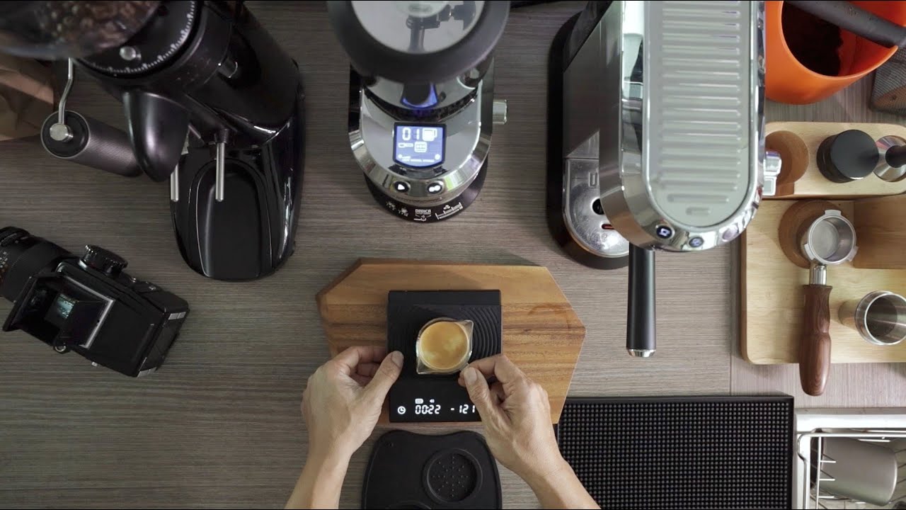 Morning Coffee IV with DeLonghi Dedica KG521 grinder and EC685 coffee machine.