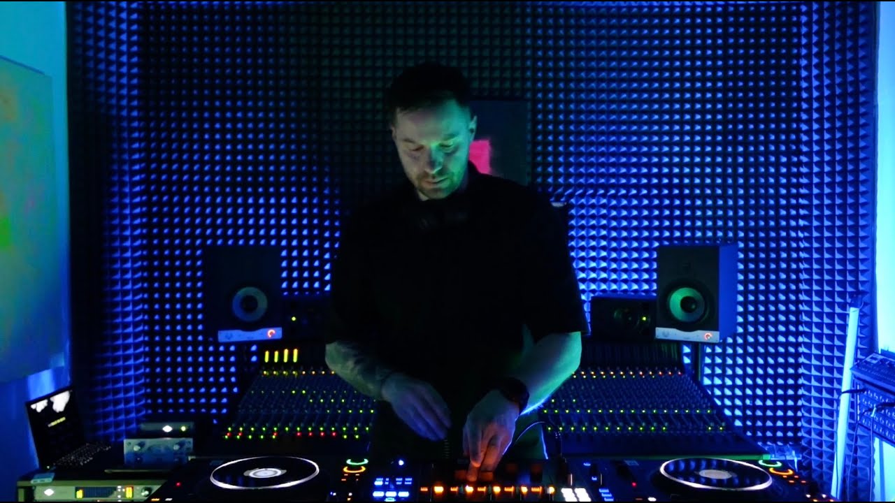 WOW SESSIONS | SOURMATT @ WAVE ON WAVE STUDIO