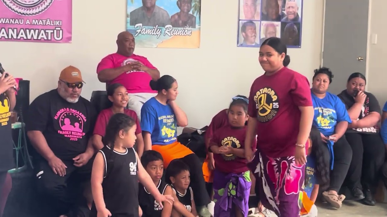 PAPA MATAORA FAMILY INTRO & PERFORMANCE 💛