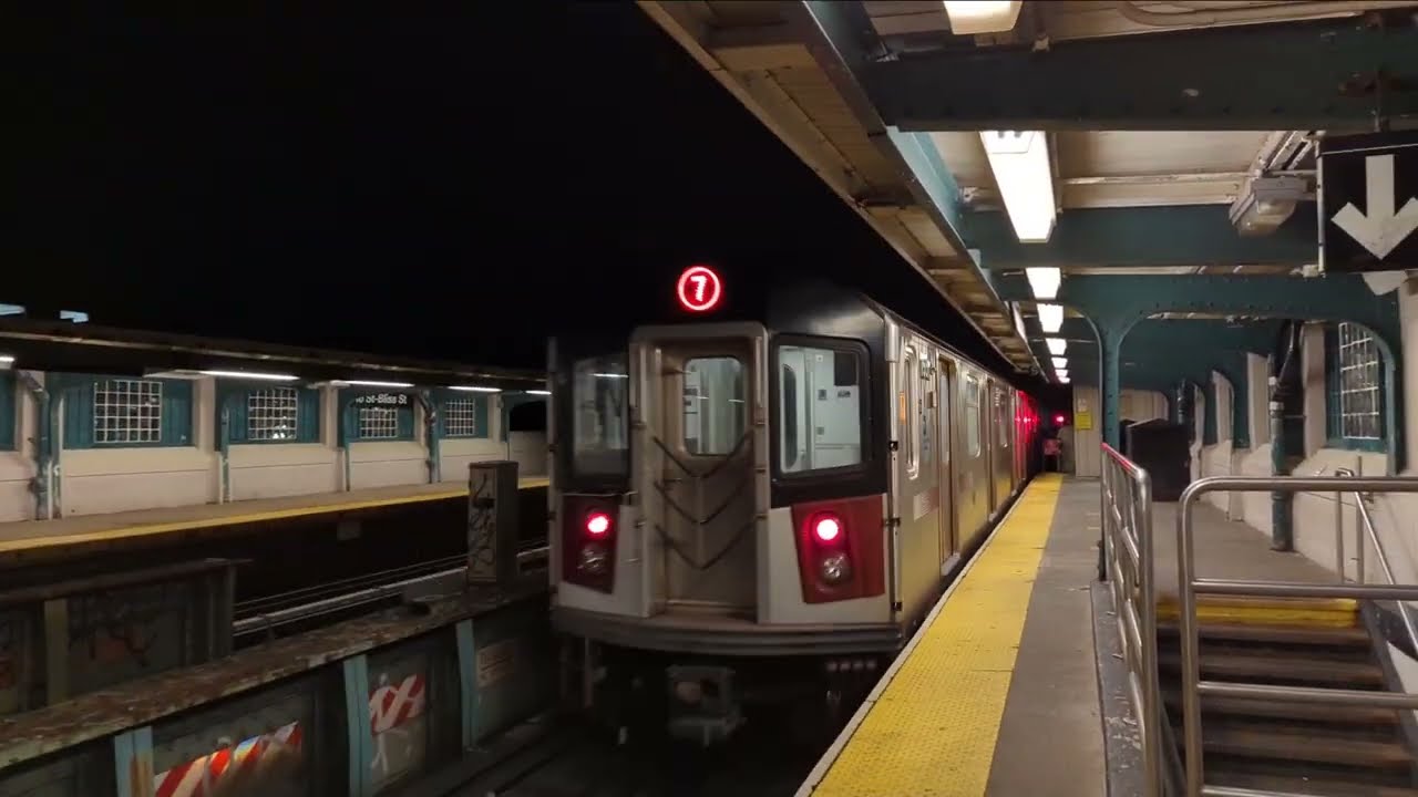 MTA New York City Subway : Main Street Bound R188 7 Train @ 46th Street
