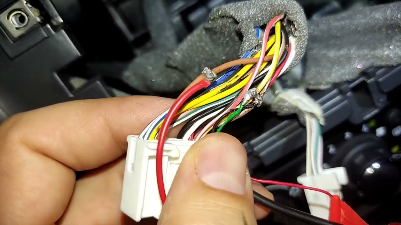 Instalação da Câmera de ré Logan 2023 e configuração media nav menu secreto