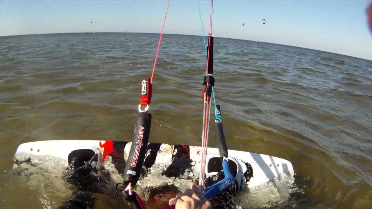 9.5M 2011 Kahoona at kite point in cape hatteras 16-20mph NE