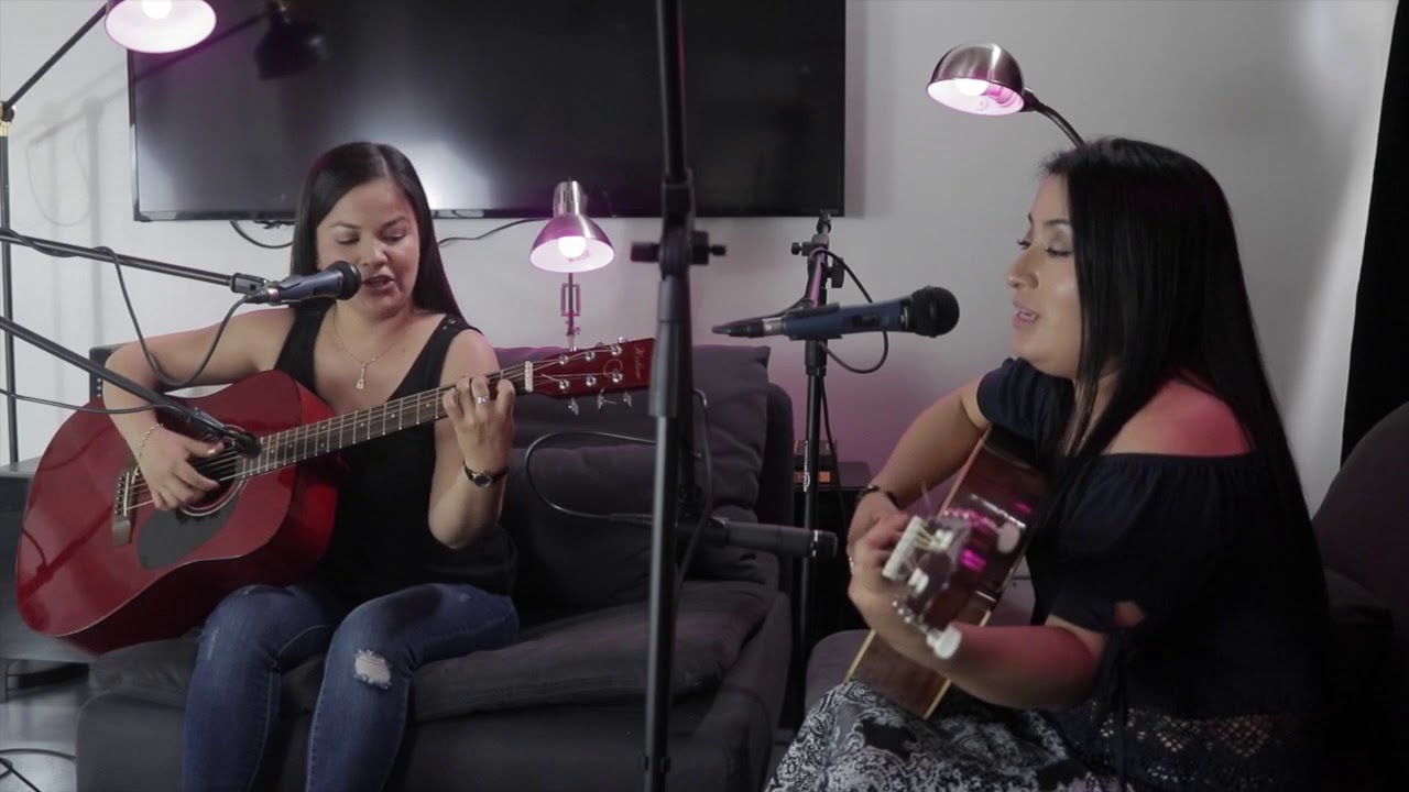 El Collar De Guamuchil (En Vivo) - Las Azucenas