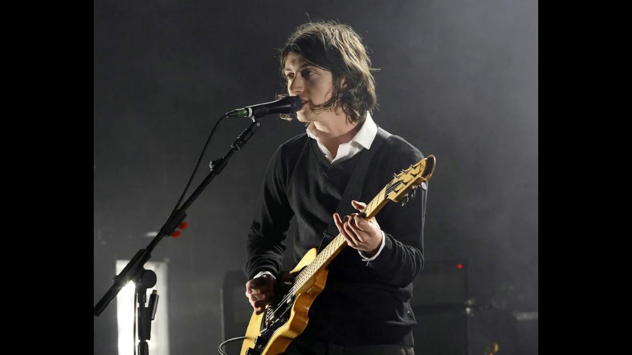 Arctic Monkeys - Fluorescent Adolescent + Strange Live @ Royal Albert Hall 2010
