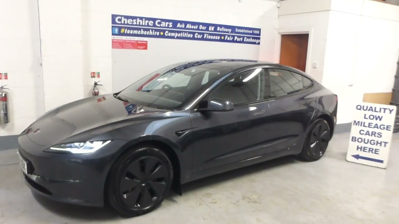 Подержанная Tesla model 3 RWD Stealth Grey продаётся в Чешире, Крю, Чешир