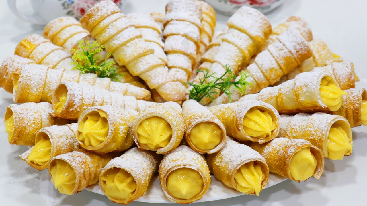 RULOURI CU CREMA DE VANILIE 🍰 Reteta pas cu pas - Anyta Cooking