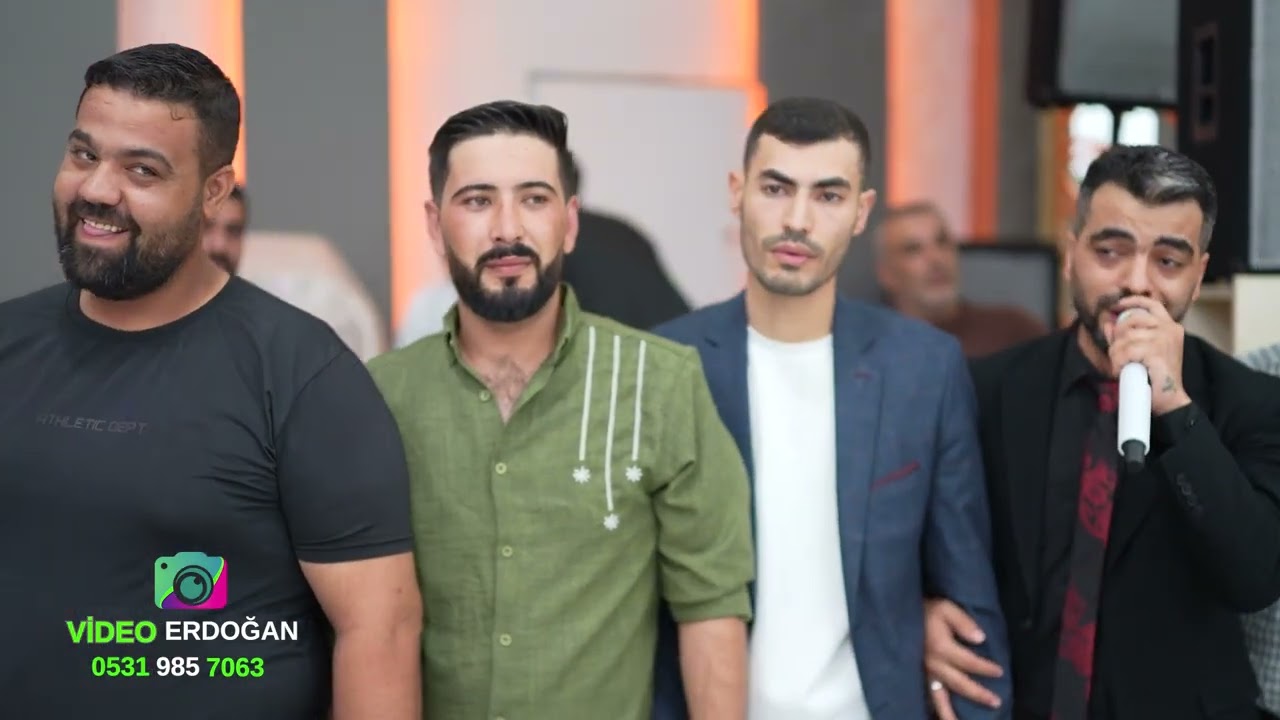 العريس عبد الرزاق صالح والد عريس عبد الفتاح صالح ابو زكريا الفنان حسن جان 2