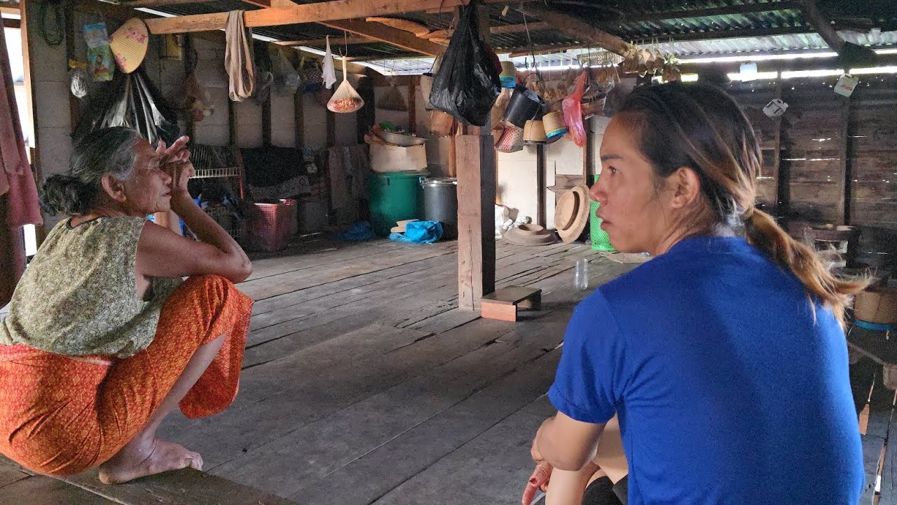 ยายเงิงยายแปมาแต่เที่ยงคืนเบิ่งหมอลำเว้าเรื่องอี่สีกับผัว!อี่จ่อยลอดตายย่างมาหาแต่เช้ามืด