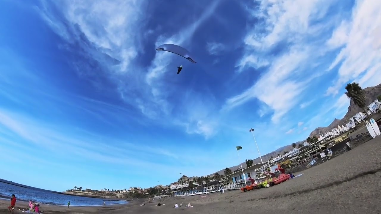 fanabe beach Tenerife paraglider 