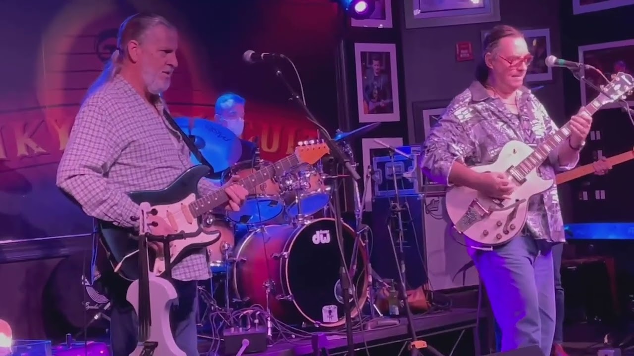 Bonefish Johnny w/ The Funky Biscuit Allstars - Fiyo On The Bayou (live, 2020)