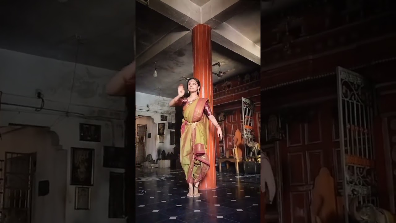 Bhogindra sayinam