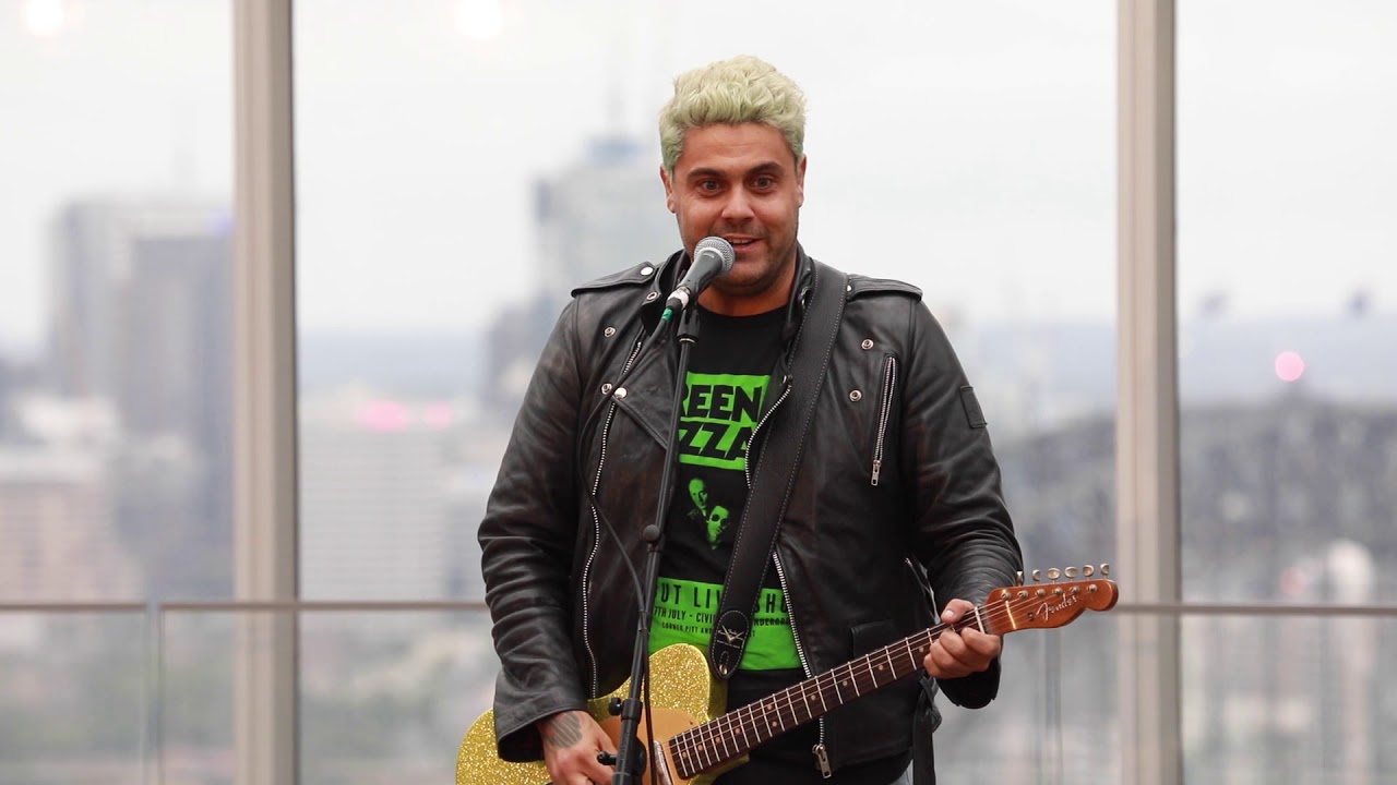 Dan Sultan (Ambassador) performs 