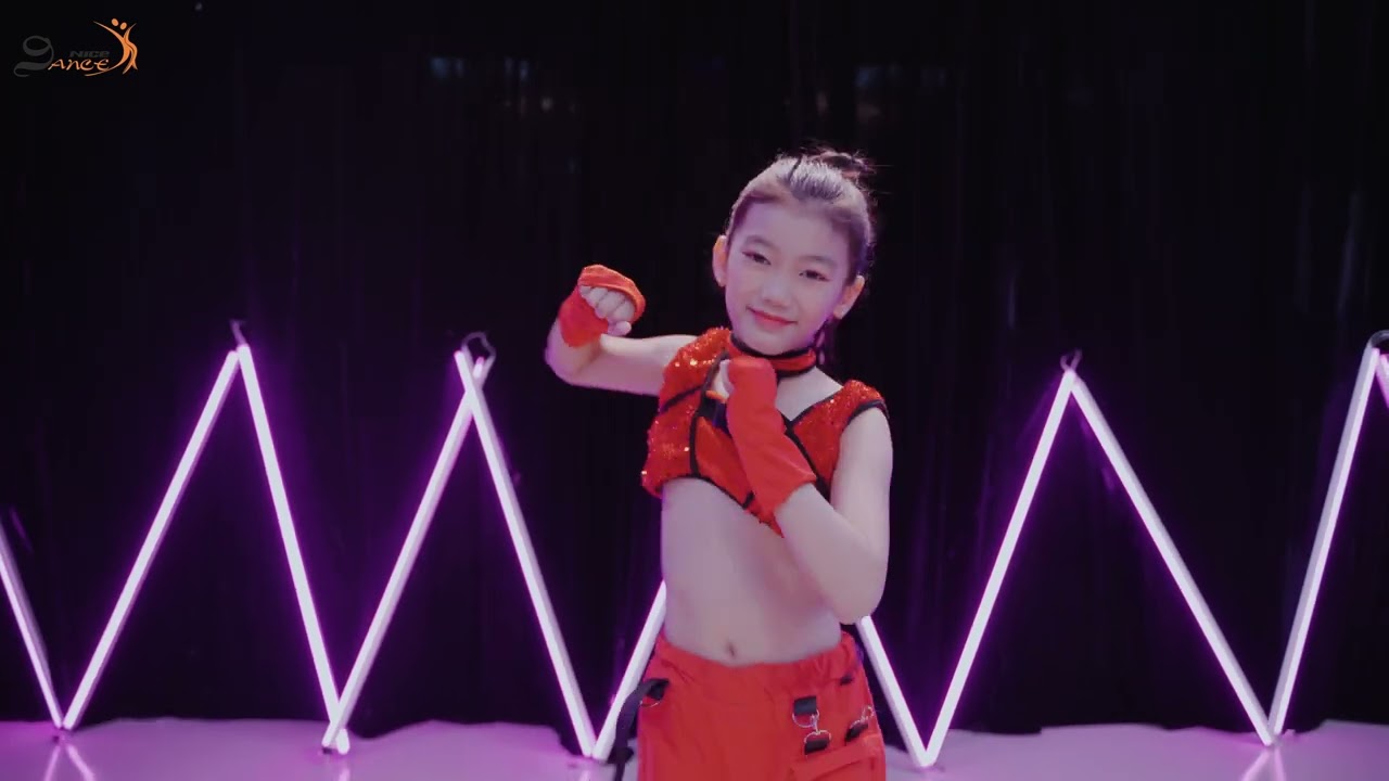 Da Da Da remix tiktok | Zumba Dance | By Trang Lizzie I Nice Dance