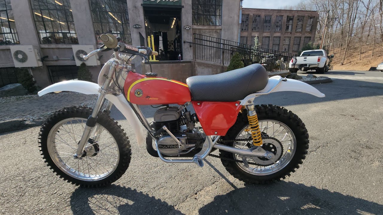 1975 Bultaco MK8 Pursang 250 M135