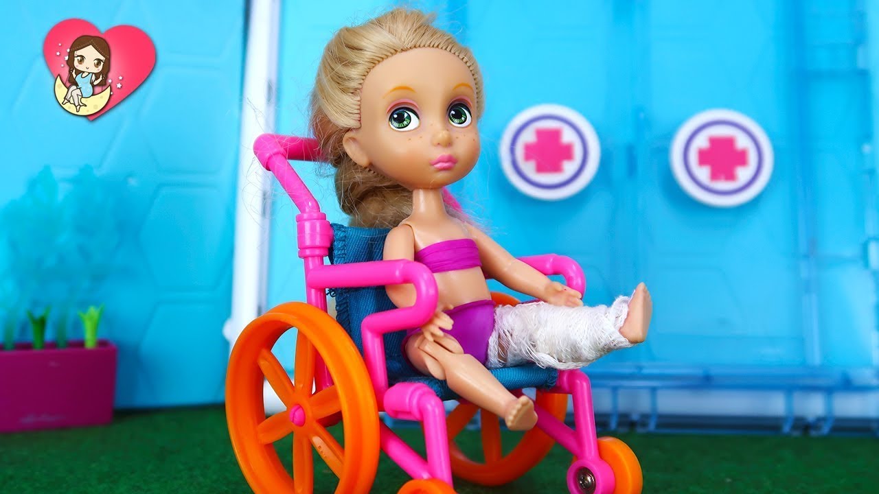 ☀️Accidental Vacations! 💥 | The Junior Princesses