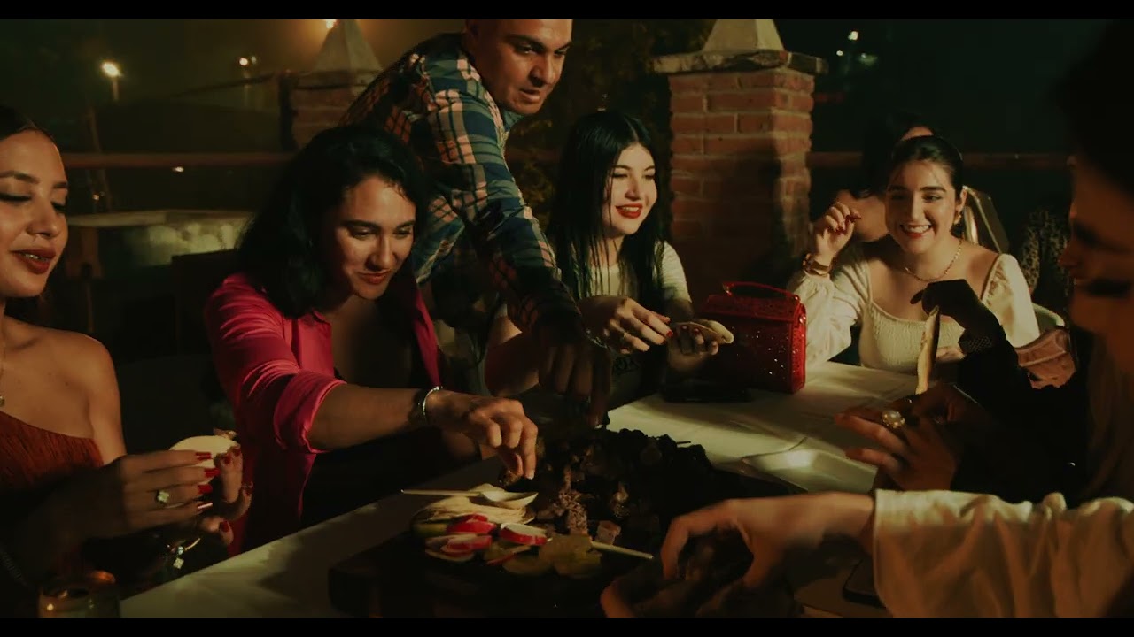 Luis Angel El Flaco y Banda Corona Del Rey - No Celebramos Nada (Video Oficial)