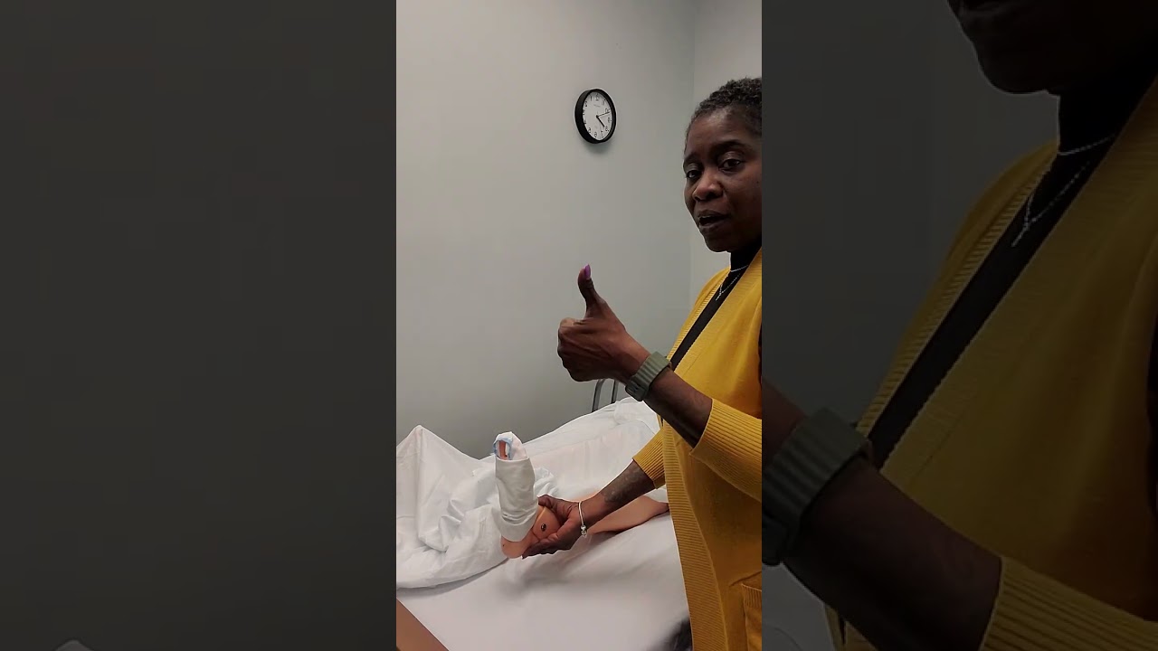 Applying elastic stocking