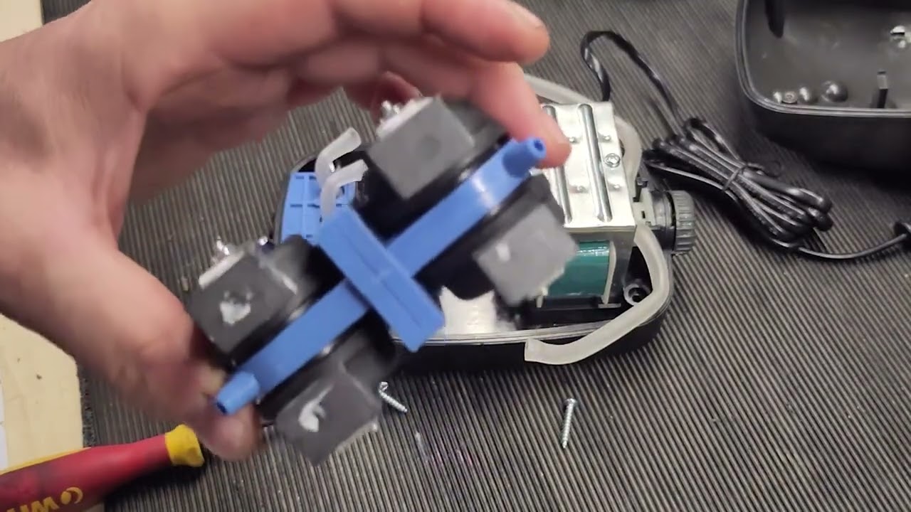 SuperFish | Airflow 4 removing the membrane block