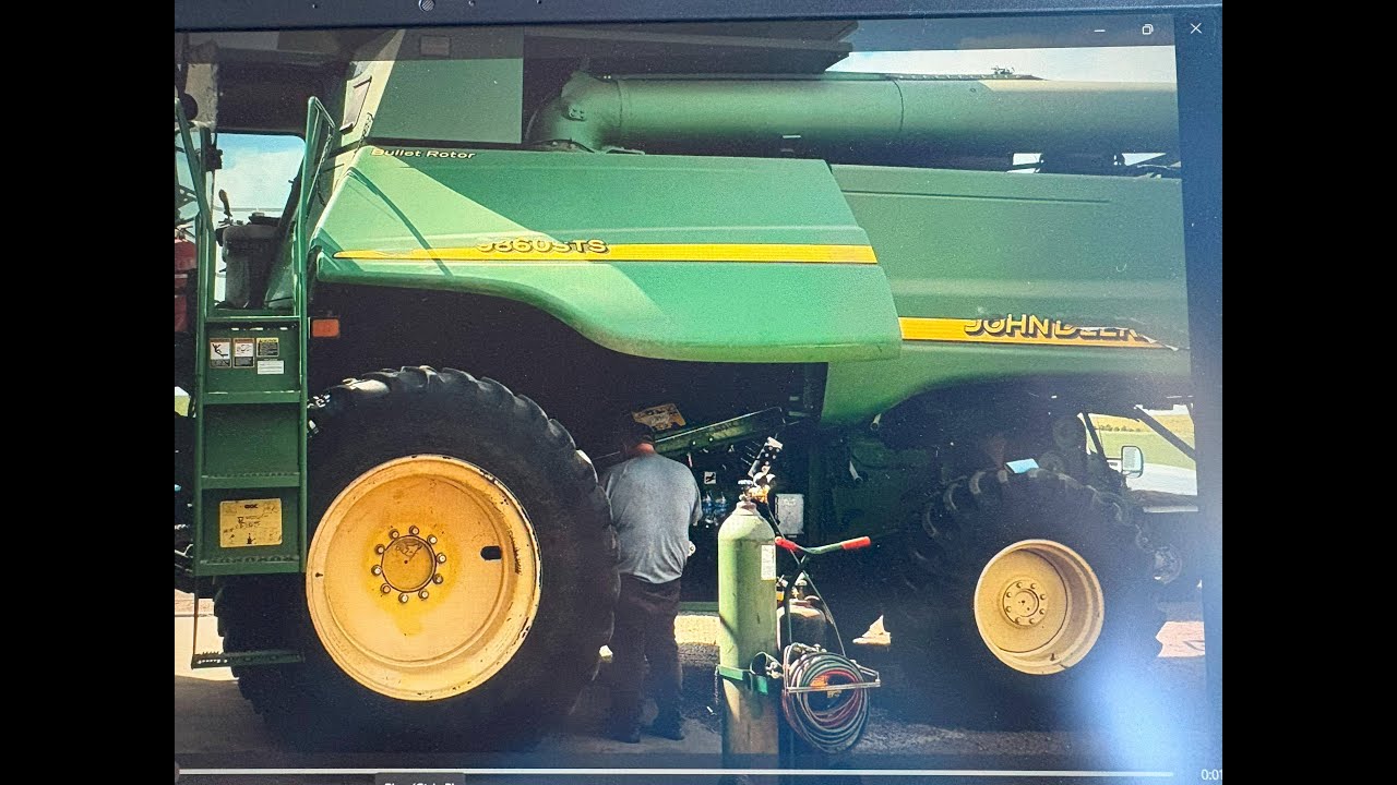 9860 John Deere Fan Blew apart End of wheat harvest Aug 24 2025