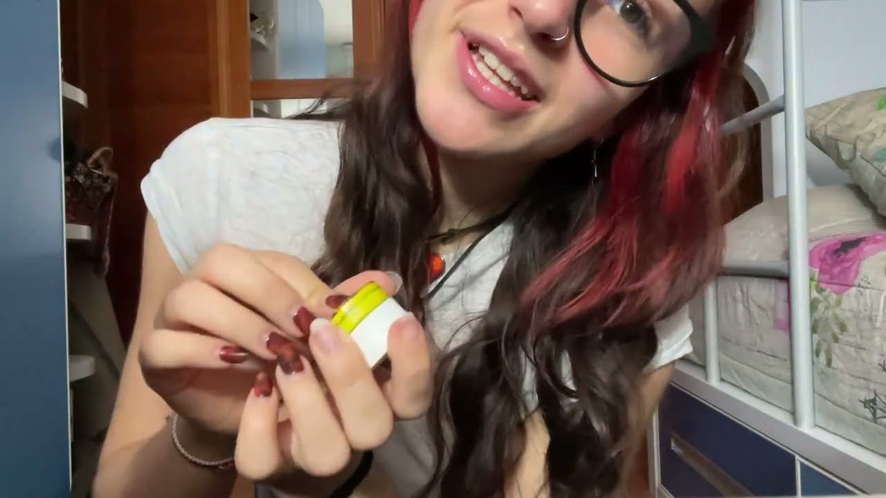 Mi primer ASMR || Susurros, tapping y triggers random || Lofi ASMR