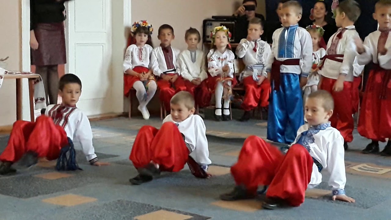 Танець козаків Снячівської ЗОШ