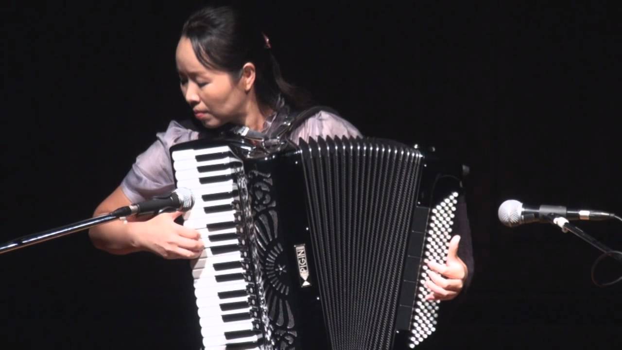 2012 Hohner Accordion Concert -  이철옥 철새는 날아가고