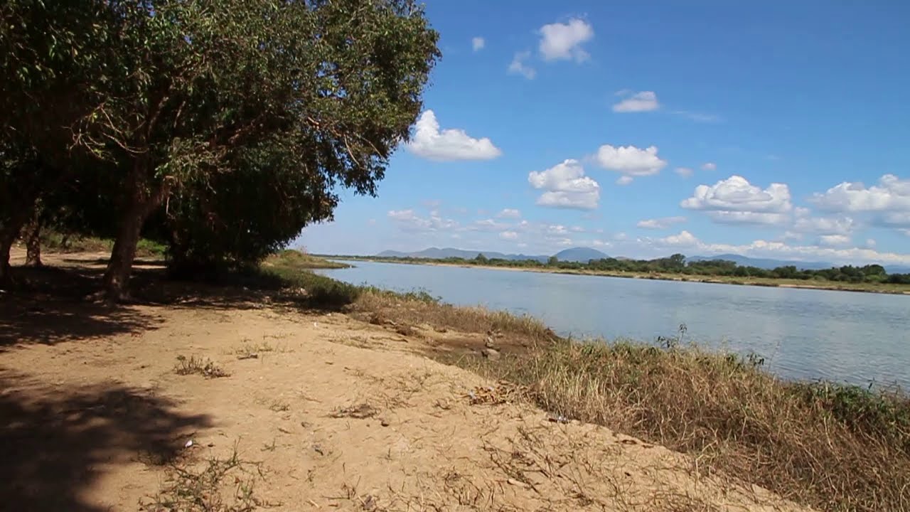Kaveri river bathing at Talakadu | Kaveri - The holy river flowing through Talakadu, Mysuru