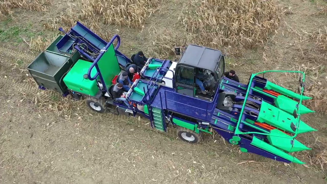 CORN PICKER FOR ISOLATED PLOTS