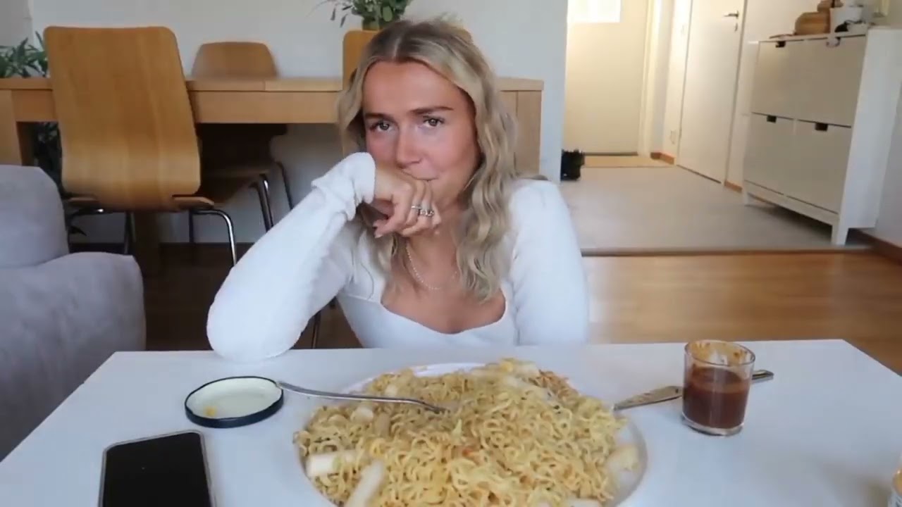 @MikaelaYngwe Burp Compilation